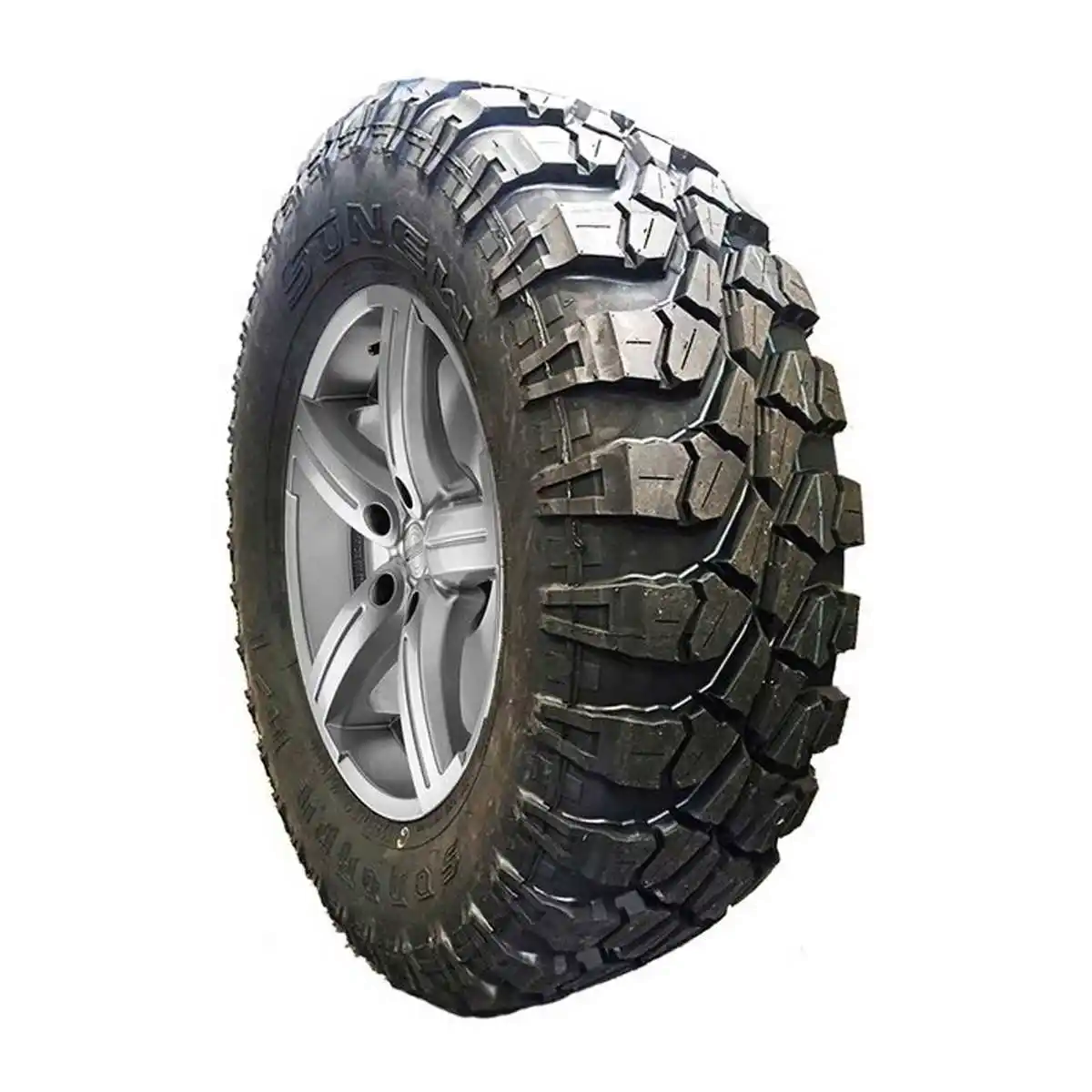 Llanta LT235/75R15-6C 104/101Q SUNEW SONORAN M/T AUTO
